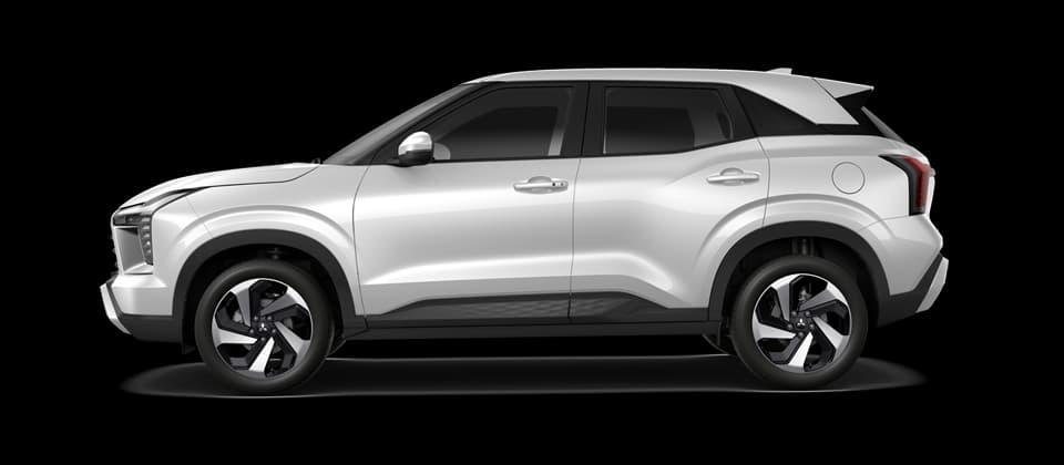 Mitsubishi Xforce Luxury Trắng